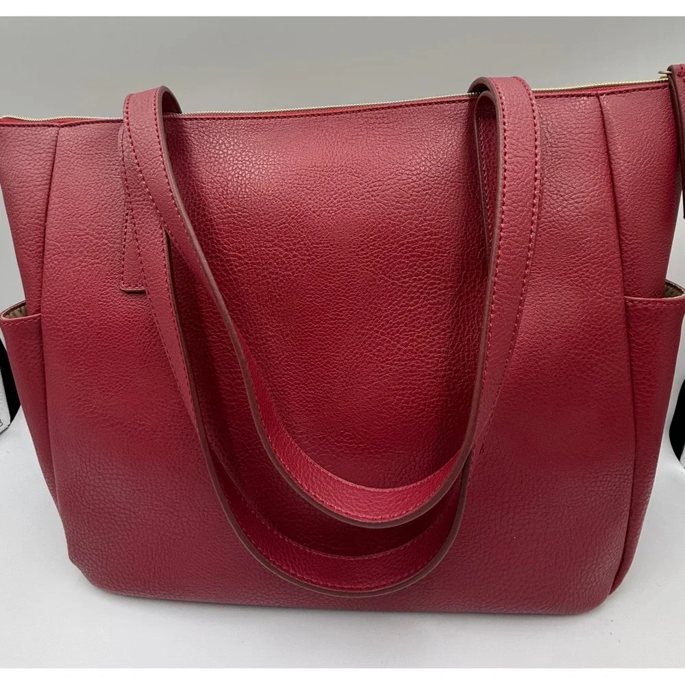 Relic piper tote